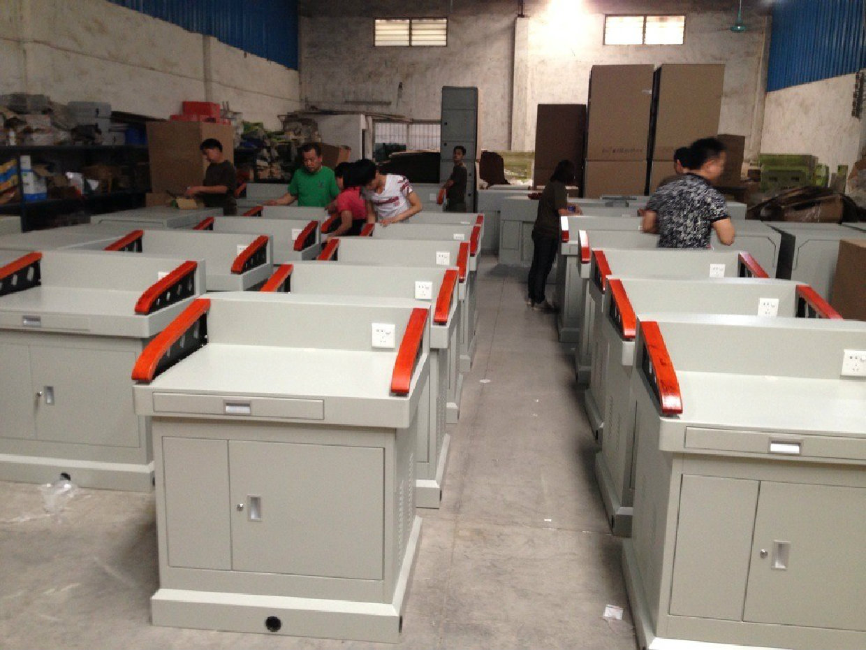 東裕dyu-8231+定型實木扶手鋼制講臺-筆記本型實木扶手鋼制講臺-實木扶手多媒體講臺中控操作臺(下單生產(chǎn))